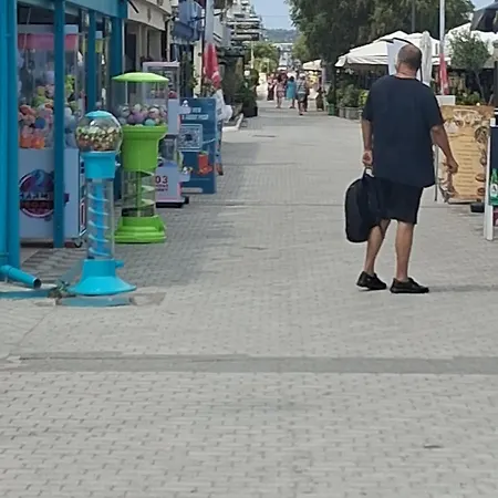 Seashore B * Peraía