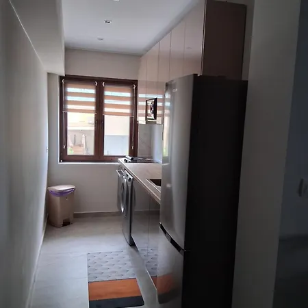 Seashore B Appartement Peraía